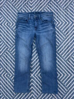 Buckle Men's Blue Washed Jeans 30X24